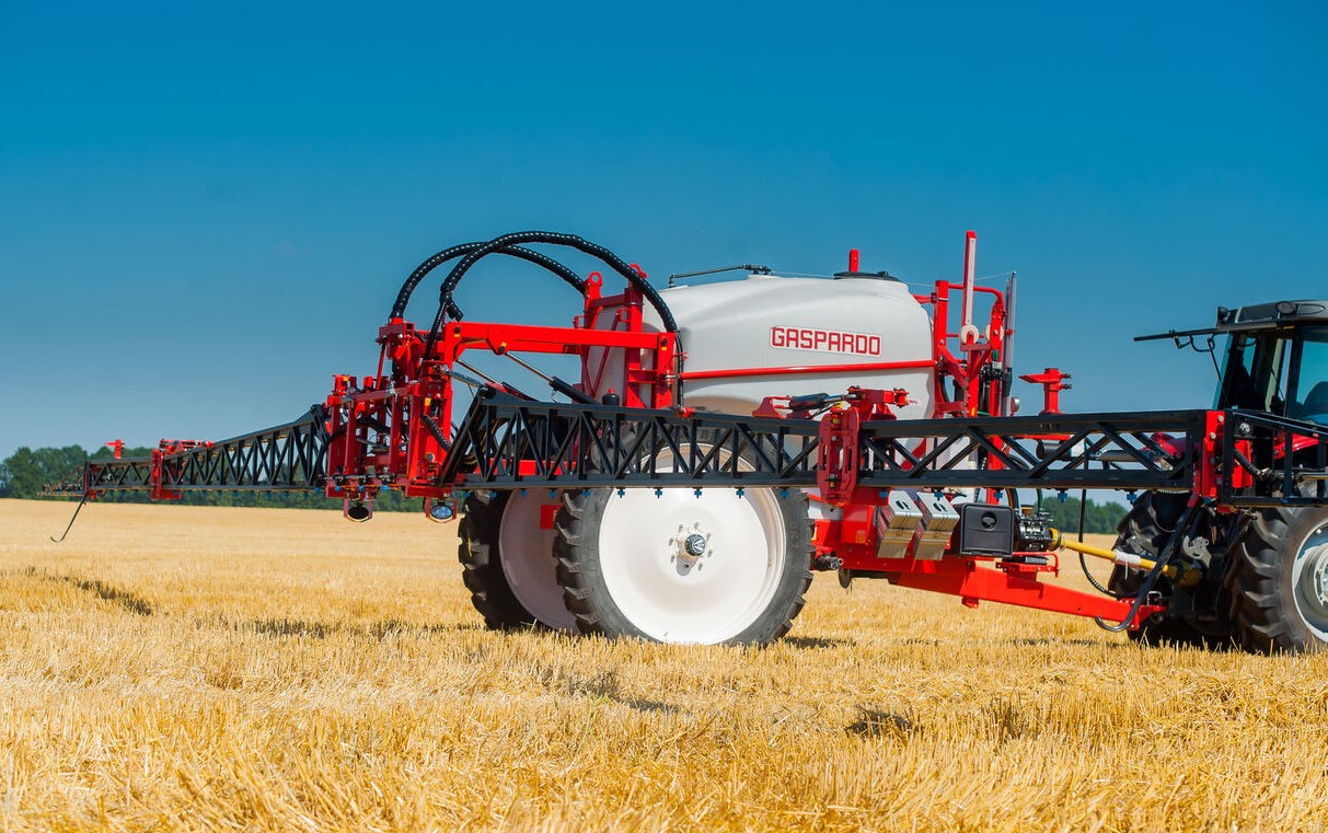 Прицепной опрыскиватель MASCHIO GASPARDO CAMPO 